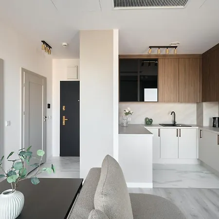 Апарт-готель Symphony Krakowska 35