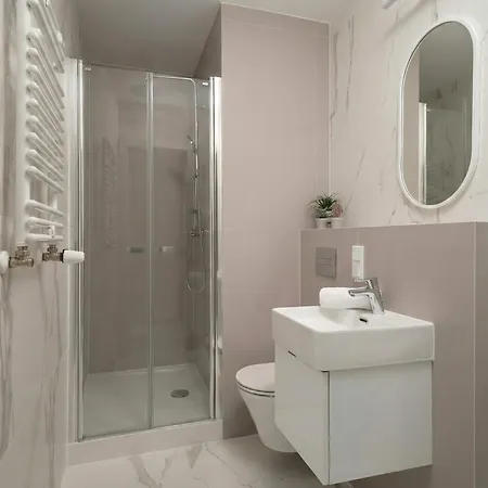 Symphony Krakowska 35 Hotel apartamentowy 3*