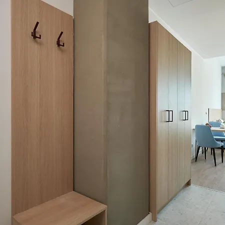 Symphony Krakowska 35 Vratislav