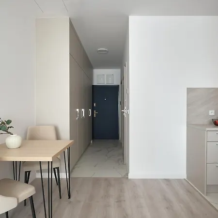 Symphony Krakowska 35 Hotel apartamentowy 3*